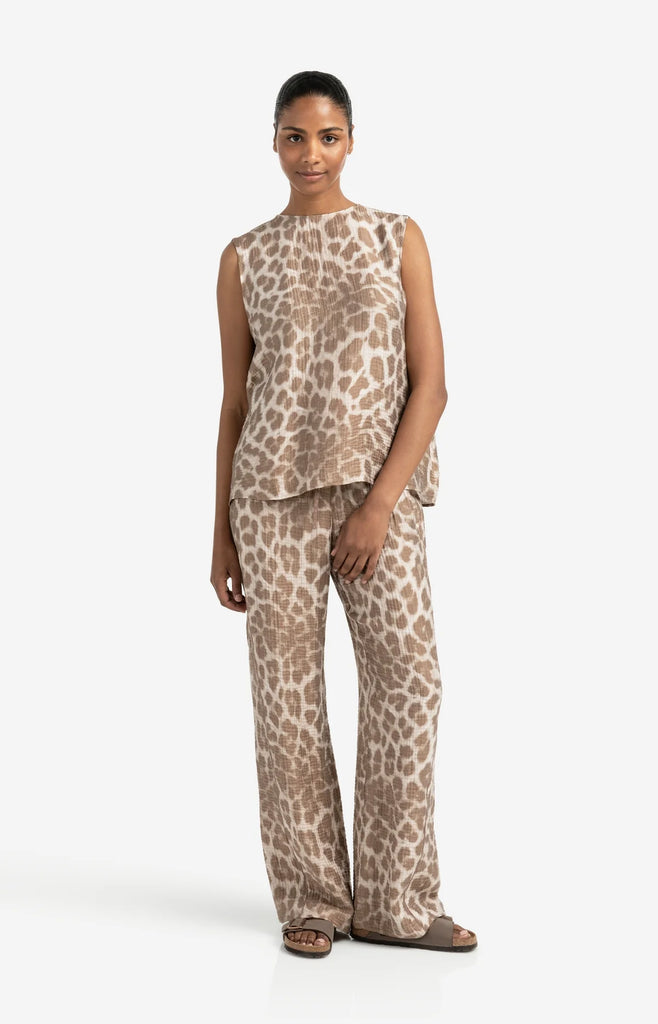 Airy Leopard Print Trousers