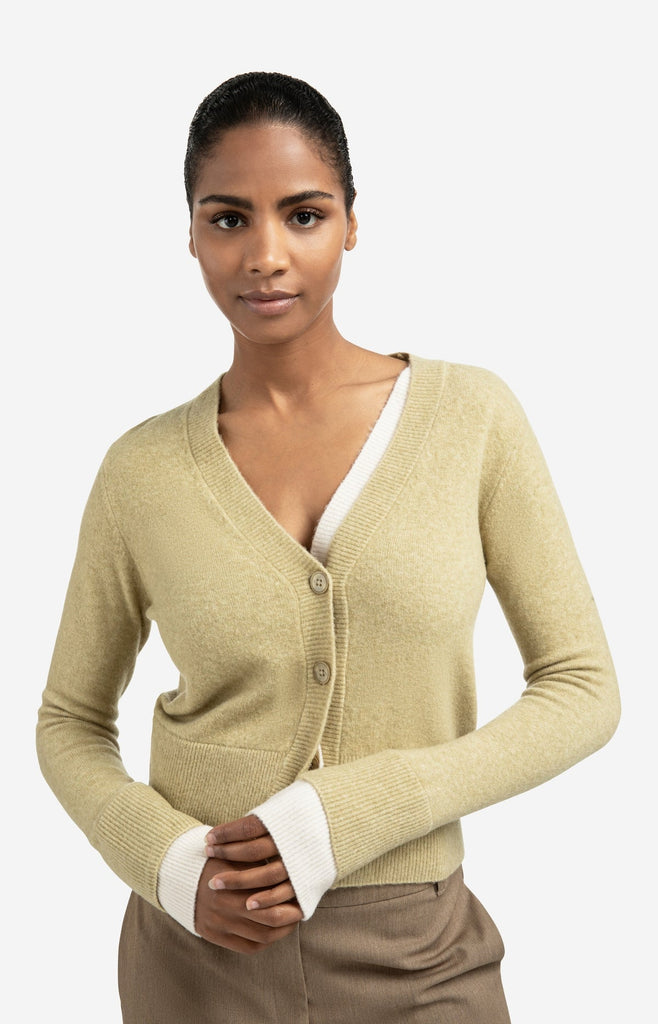 Cardigan w contrast V details- Olive