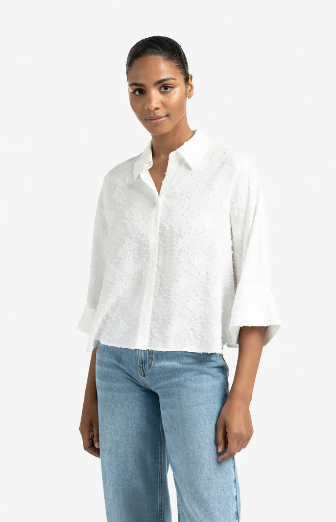 Cropped airy blouse with woven-in details