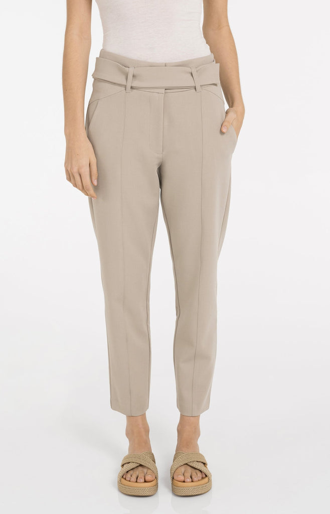 High-waist trousers with belt- Brown
