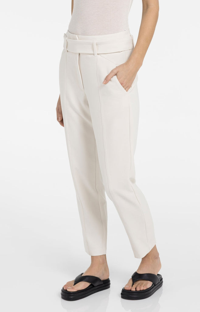 High-waist trousers with belt- Cream