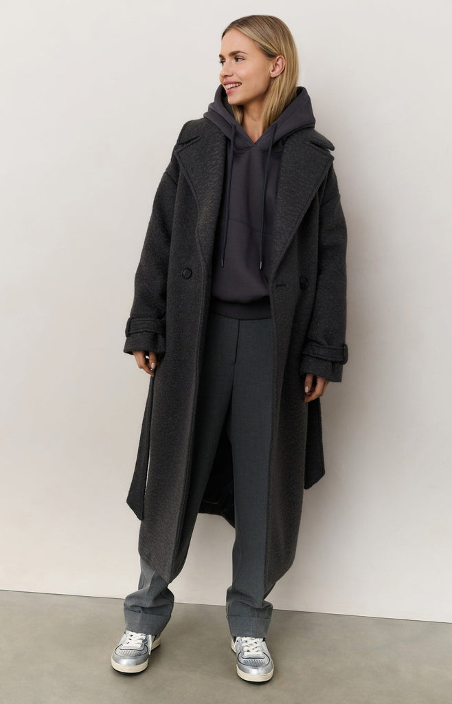 Long bouclé coat with belt - Charcoal