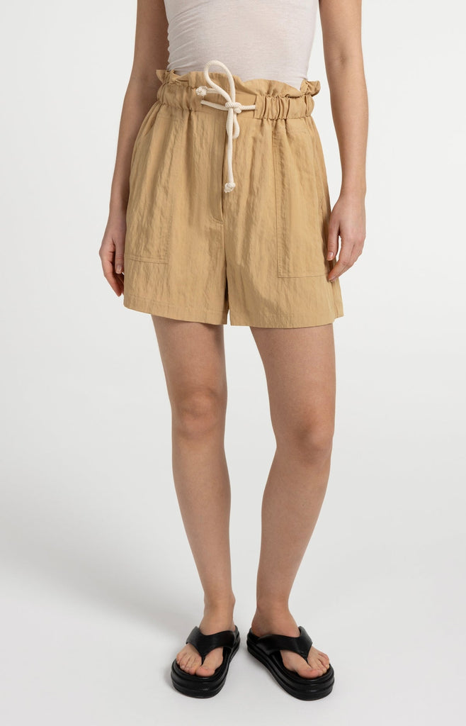 Paperbag bermuda with cargo pockets
