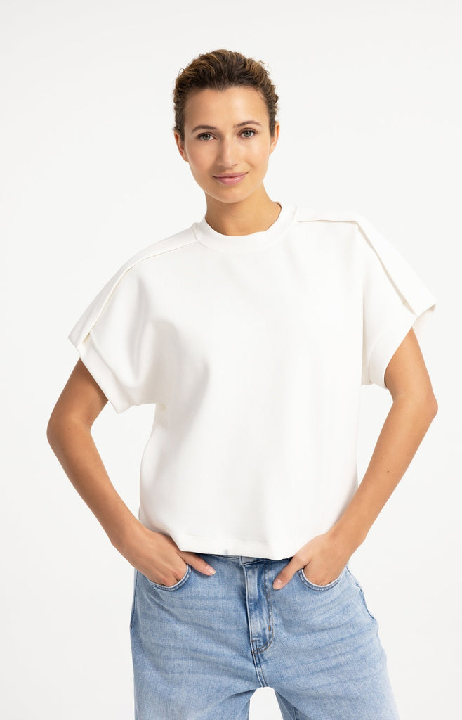Sweatshirt with pleated shoulder