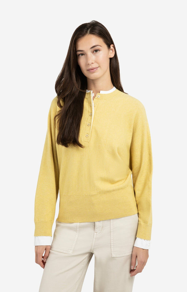 Sweater with inserted blouse collar