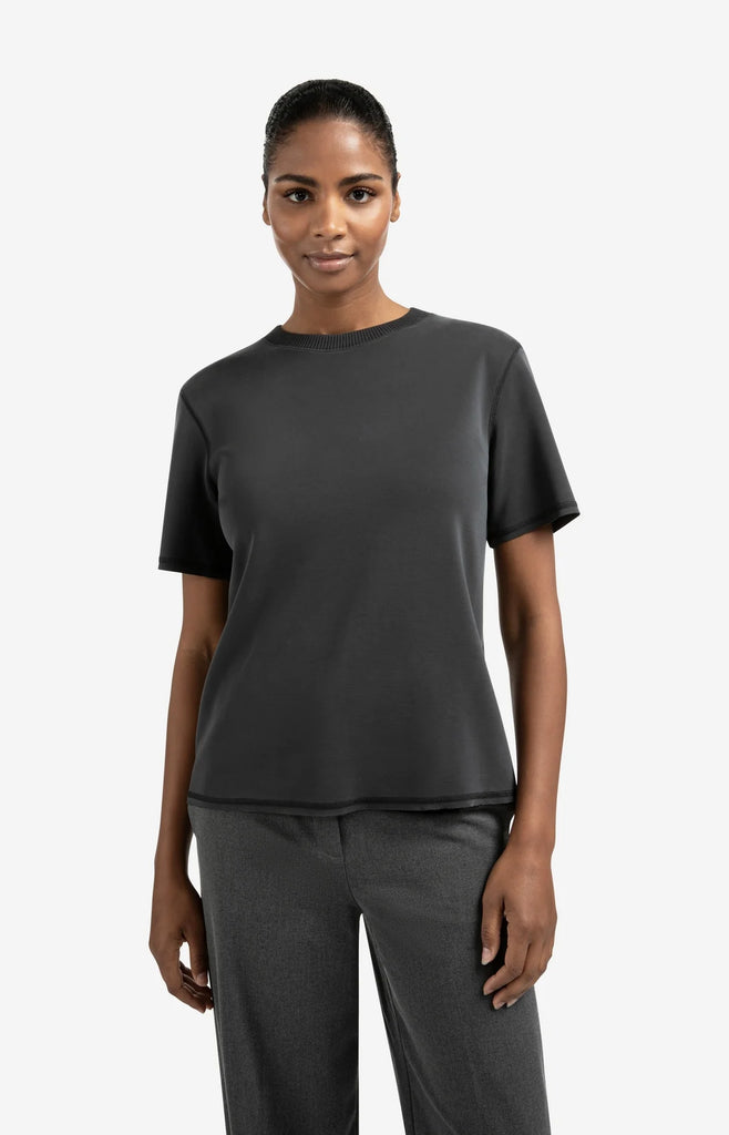 T-Shirt with ribbed neckline Oyster